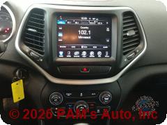 Vehicle photo 10