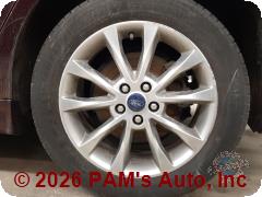 Vehicle photo 6