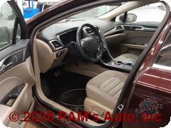 Vehicle photo 7