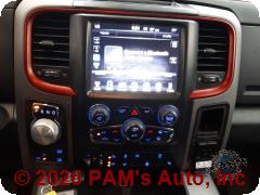 Vehicle photo 10