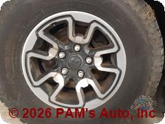 Vehicle photo 6
