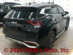 Vehicle photo 3