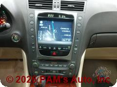 Vehicle photo 10