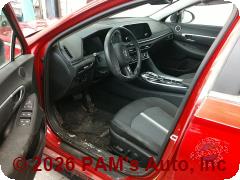 Vehicle photo 7