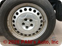 Vehicle photo 6