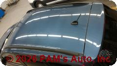 Vehicle photo 5