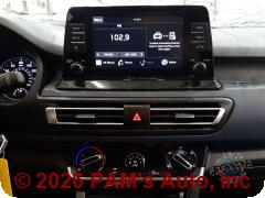 Vehicle photo 10