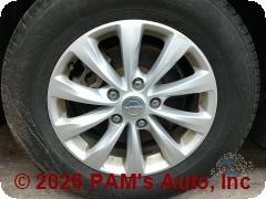 Vehicle photo 6