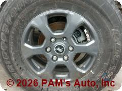 Vehicle photo 6