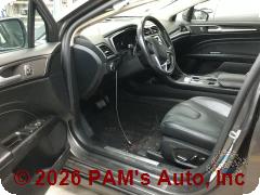 Vehicle photo 7