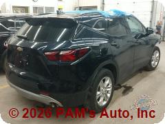 Vehicle photo 3