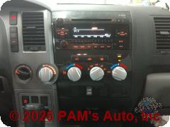 Vehicle photo 10