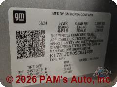 Vehicle photo 13