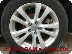 Vehicle photo 6