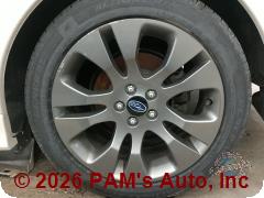 Vehicle photo 6