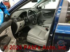 Vehicle photo 7