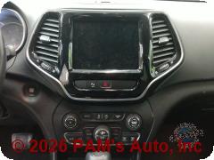 Vehicle photo 10