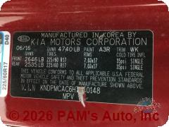 Vehicle photo 13