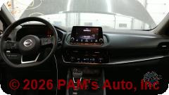 Vehicle photo 11