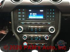 Vehicle photo 10