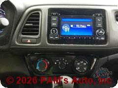 Vehicle photo 10