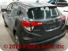 Vehicle photo 4