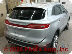 Vehicle photo 3