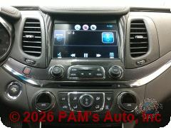 Vehicle photo 10