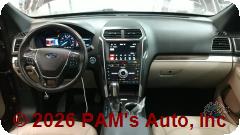 Vehicle photo 11