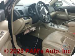 Vehicle photo 7