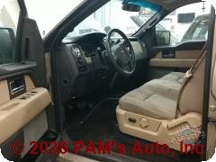 Vehicle photo 7