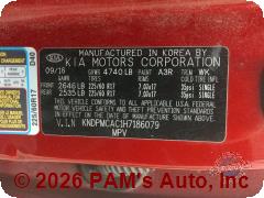 Vehicle photo 13