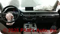 Vehicle photo 11