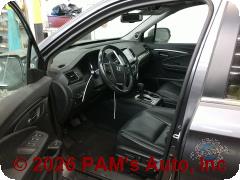 Vehicle photo 7
