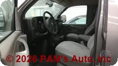 Vehicle photo 7