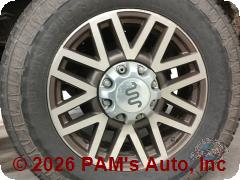 Vehicle photo 6