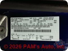 Vehicle photo 13