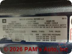 Vehicle photo 13