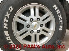 Vehicle photo 6