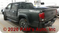 Vehicle photo 4