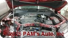 Vehicle photo 12