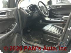 Vehicle photo 7
