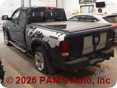 Vehicle photo 4