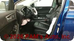 Vehicle photo 7