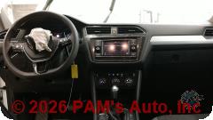Vehicle photo 11