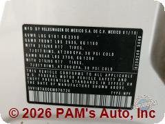 Vehicle photo 13