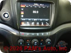 Vehicle photo 10