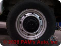 Vehicle photo 5