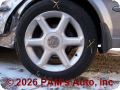 Vehicle photo 5