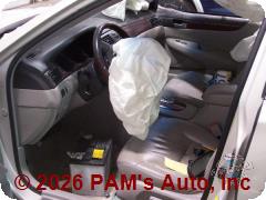 Vehicle photo 6